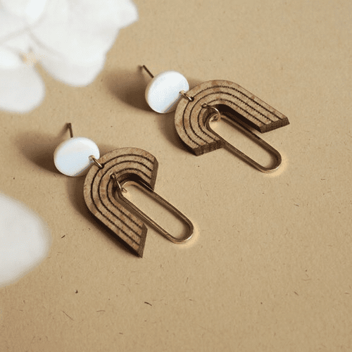 Boucles d'oreilles en bois fait main azurine - bewööd